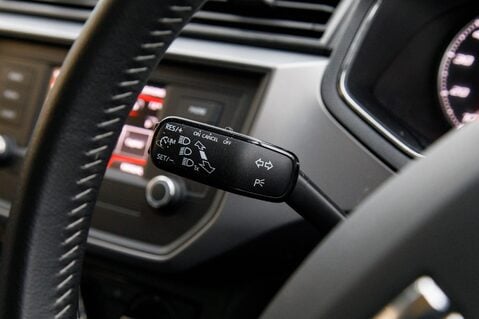 SEAT Ibiza SE DESIGN 16