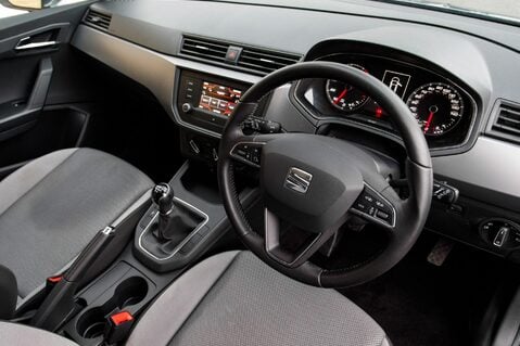 SEAT Ibiza SE DESIGN 4