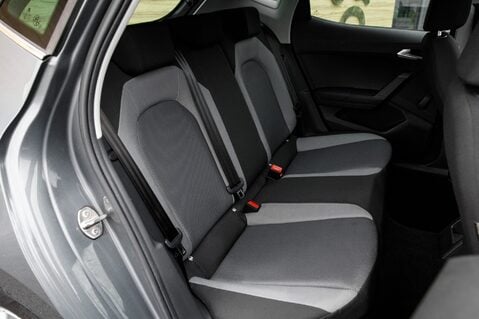 SEAT Ibiza SE DESIGN 32