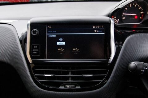 Peugeot 208 PURETECH S/S ALLURE 22