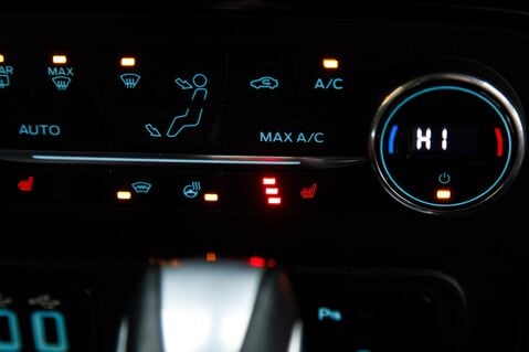 Ford Ecosport ST-LINE 32