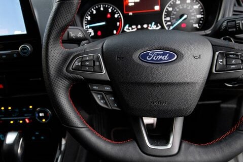 Ford Ecosport ST-LINE 18