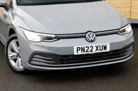 Volkswagen Golf LIFE TSI 10