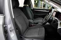 Volkswagen Golf LIFE TSI 32