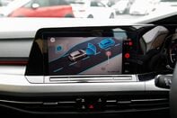 Volkswagen Golf LIFE TSI 28