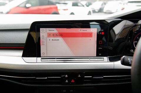 Volkswagen Golf LIFE TSI 22