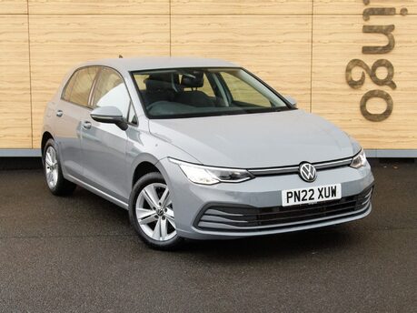 Volkswagen Golf LIFE TSI