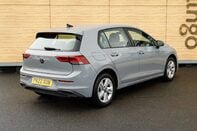 Volkswagen Golf LIFE TSI 2