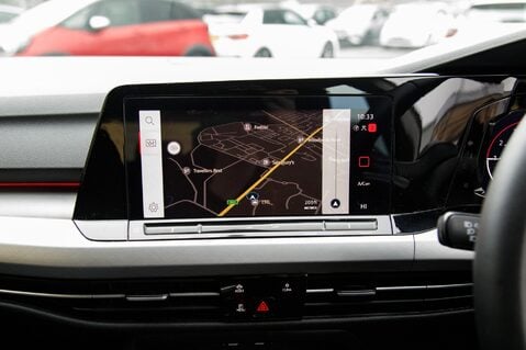 Volkswagen Golf LIFE TSI 23