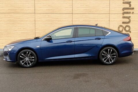 Vauxhall Insignia ULTIMATE NAV 13