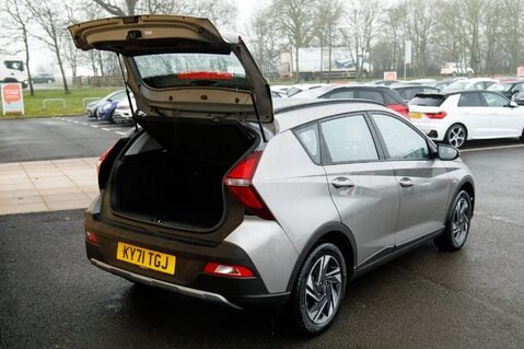 Hyundai BAYON T-GDI SE CONNECT DCT MHEV 34