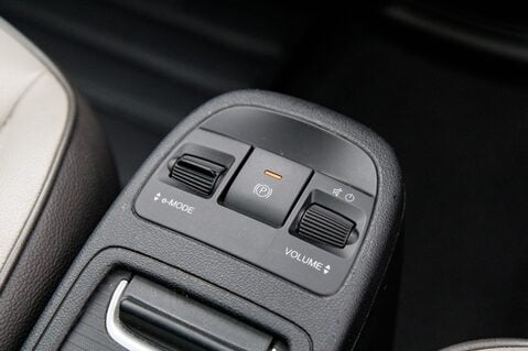 Fiat 500e LA PRIMA 35