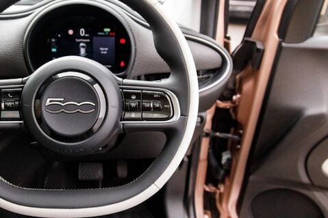 Fiat 500e LA PRIMA 20