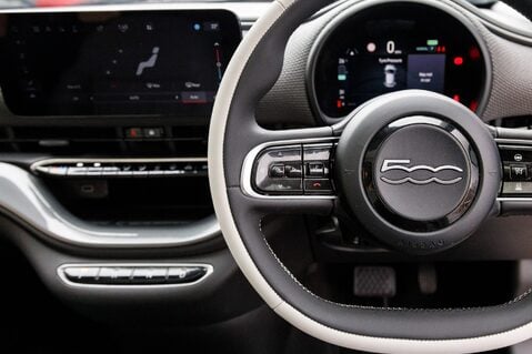 Fiat 500e LA PRIMA 19