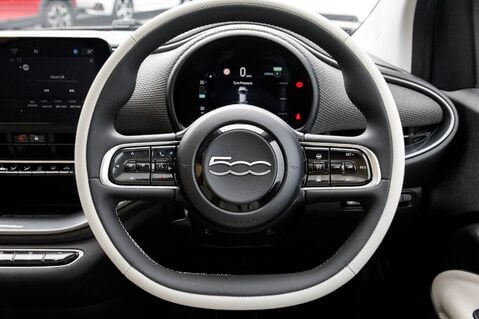 Fiat 500e LA PRIMA 21