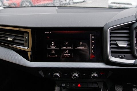 Audi A1 SPORTBACK TFSI SPORT 26