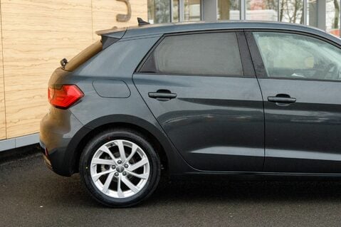 Audi A1 SPORTBACK TFSI SPORT 7