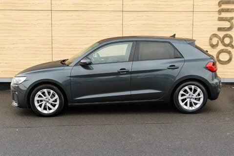Audi A1 SPORTBACK TFSI SPORT 13