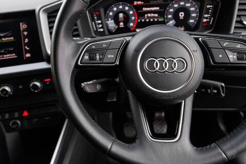 Audi A1 SPORTBACK TFSI SPORT 18