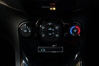 Ford Fiesta ZETEC 31