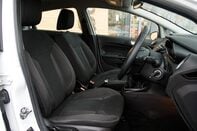 Ford Fiesta ZETEC 29