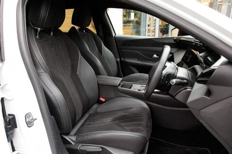 Peugeot 408 PURETECH S/S GT 28