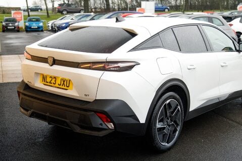 Peugeot 408 PURETECH S/S GT 8