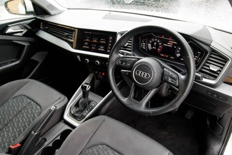 Audi A1 SPORTBACK TFSI SPORT 4