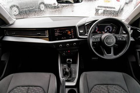 Audi A1 SPORTBACK TFSI SPORT 3