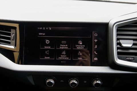 Audi A1 SPORTBACK TFSI SPORT 30