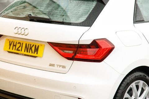 Audi A1 SPORTBACK TFSI SPORT 9