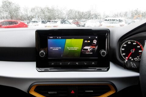 SEAT Ibiza MPI SE 21