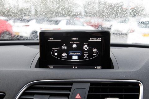 Audi Q3 TFSI BLACK EDITION 23