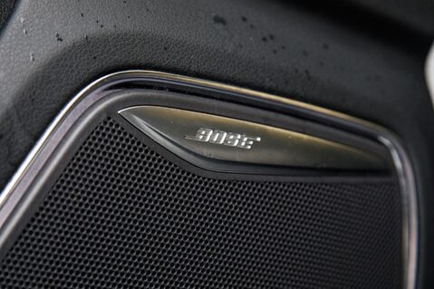 Audi Q3 TFSI BLACK EDITION 15