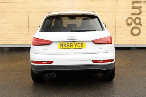 Audi Q3 TFSI BLACK EDITION 6