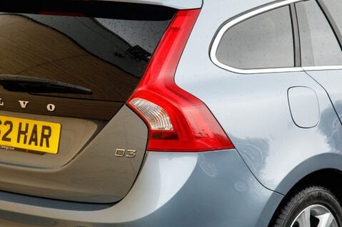 Volvo V60 D3 SE LUX NAV 9