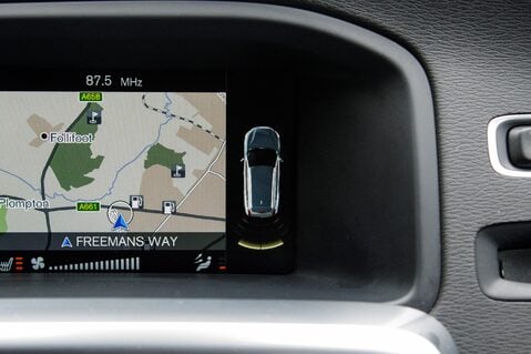 Volvo V60 D3 SE LUX NAV 26