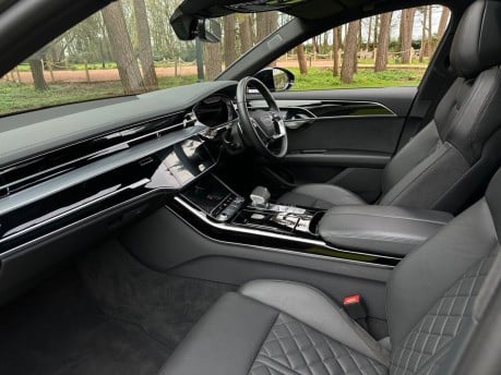 Audi A8 3.0 TDI V6 50 Black Edition Tiptronic quattro Euro 6 (s/s) 4dr 33