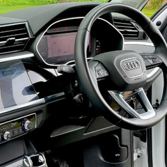 Audi Q3 TDI TECHNIK 4
