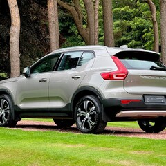 Volvo XC40 T3 INSCRIPTION PRO 1