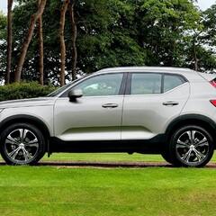 Volvo XC40 T3 INSCRIPTION PRO 4