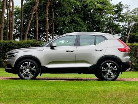 Volvo XC40 T3 INSCRIPTION PRO 5