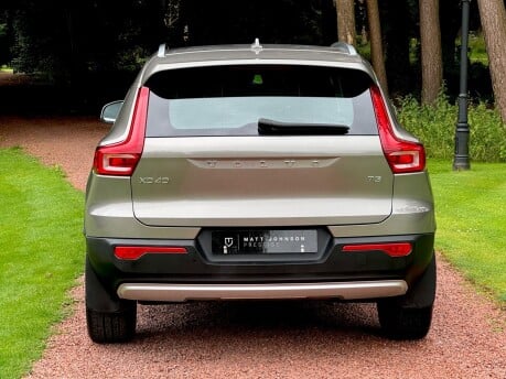 Volvo XC40 T3 INSCRIPTION PRO 29