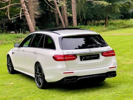 Mercedes-Benz E Class AMG E 63 4MATIC 5