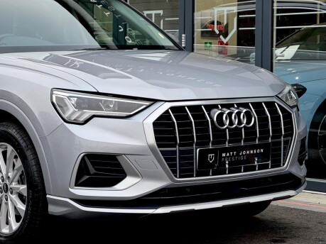 Audi Q3 TFSI SPORT MHEV 28