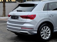 Audi Q3 TFSI SPORT MHEV 44