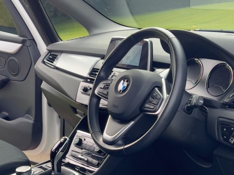 BMW 2 Series 220I SE ACTIVE TOURER 2