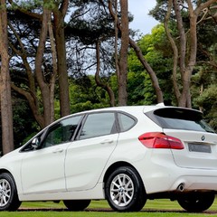 BMW 2 Series 220I SE ACTIVE TOURER 4