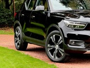 Volvo XC40 T3 INSCRIPTION PRO 18