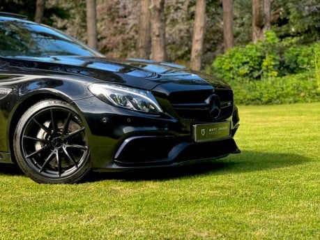 Mercedes-Benz C Class AMG C 63 PREMIUM 27